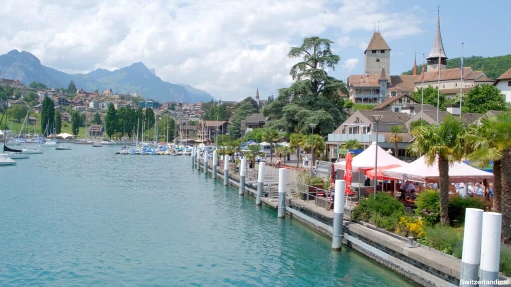 The bay of Spiez with the boat dock and the castle