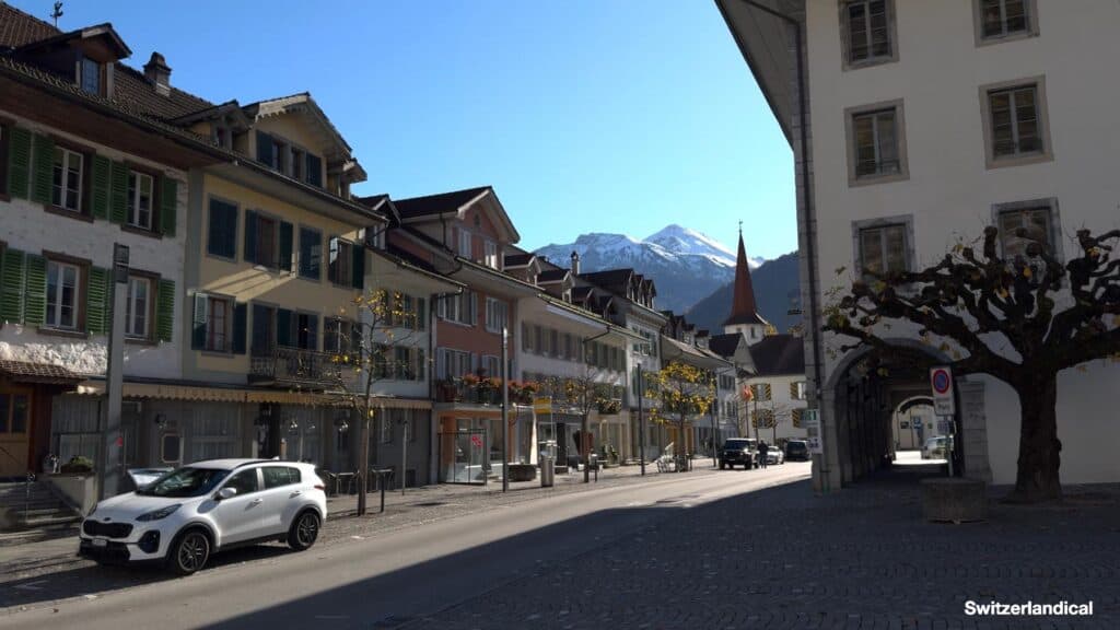 The road through the old town of Unterseen.